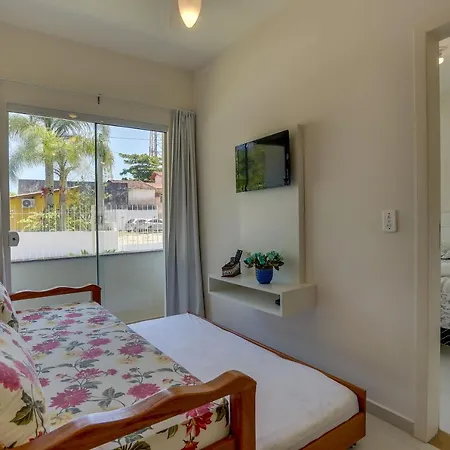 Lopes Residence Uma Quadra Do Mar Ingleses Florianopolis Exterior photo